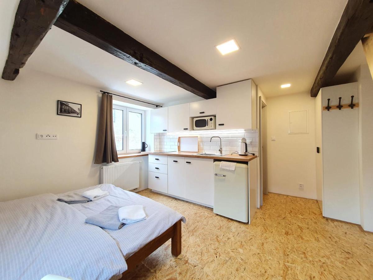 Apartmany U Muzea Horní Blatná Exteriör bild