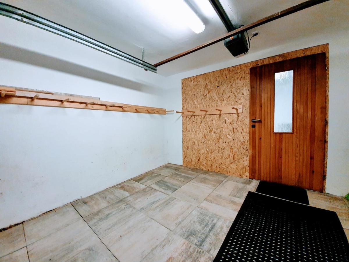 Apartmany U Muzea Horní Blatná Exteriör bild